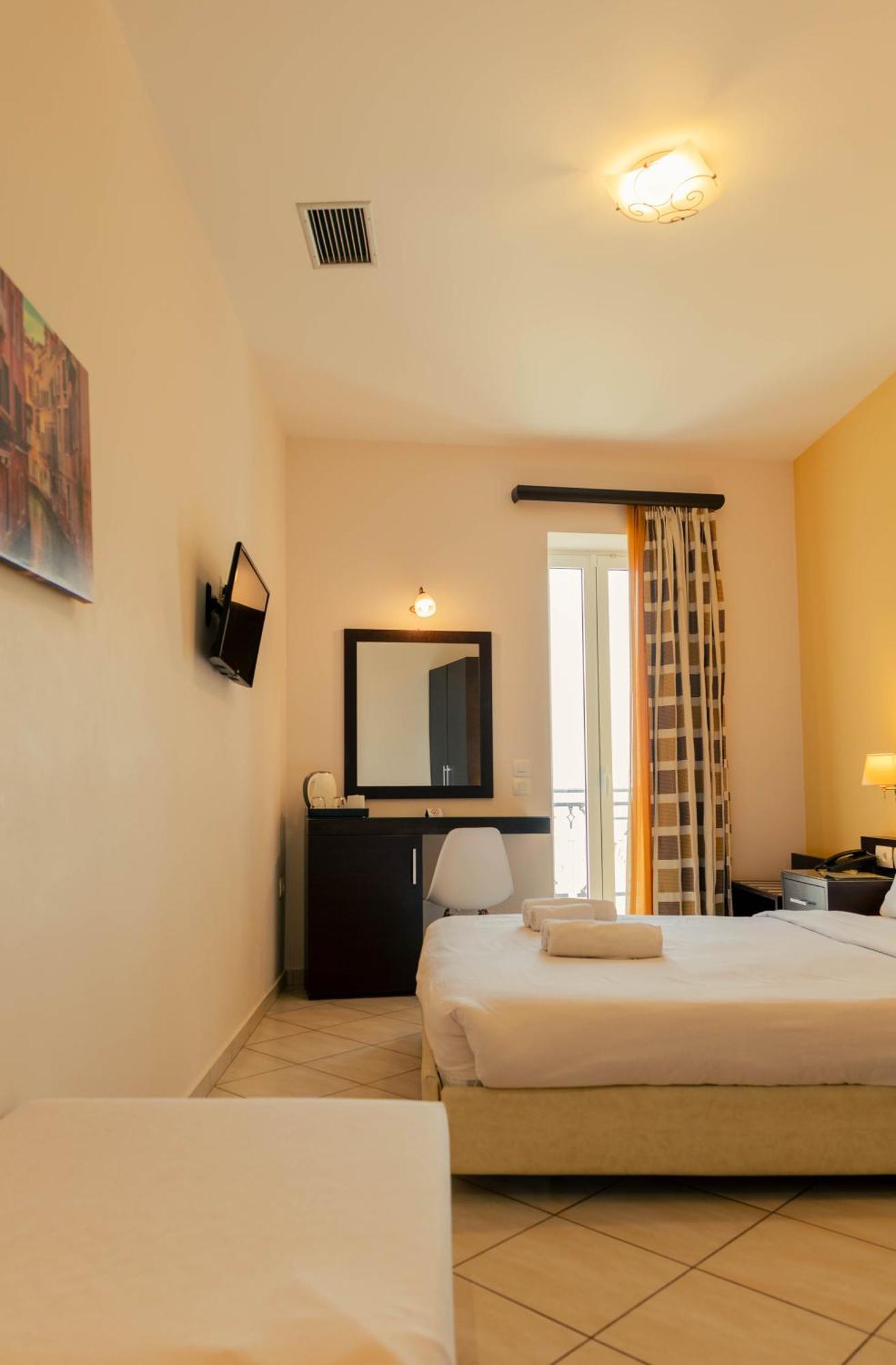 Hotel Kyani Akti 자일로카스트론 외부 사진